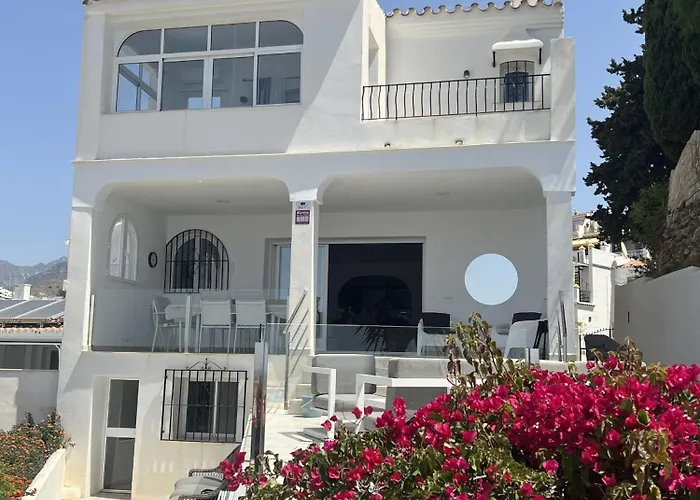 Ap393 - Almendros Nerja