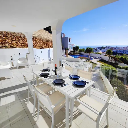 Ap393 - Almendros Nerja